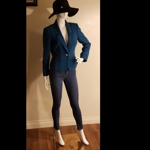 Everything - Picture 1 of 16